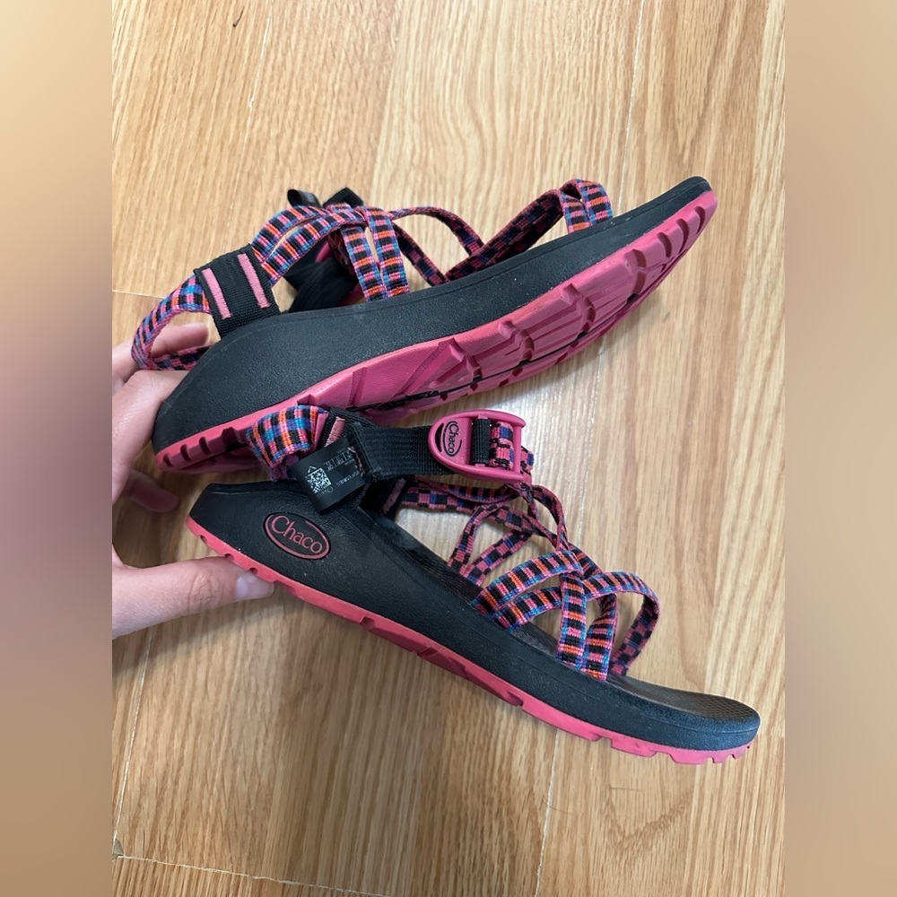 Chaco Womens Z/Cloud X Sandal, Tartan Magenta,Rose Size 6 Pink Blue Double Strap - Picture 6 of 7